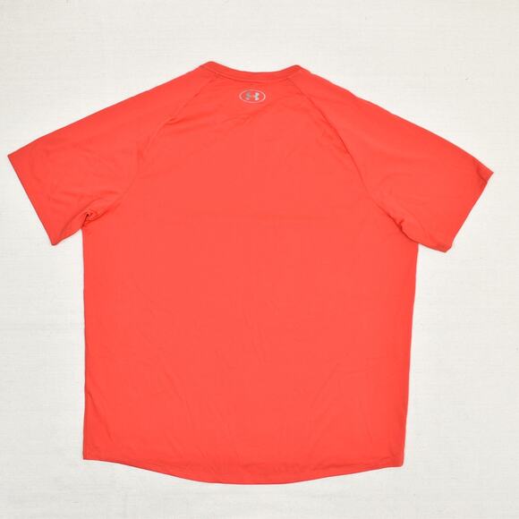 Under Armour Men's T Shirt Short Sleeve Solid Polyester Red Size 2XL Tech Tee - Picture 3 of 8